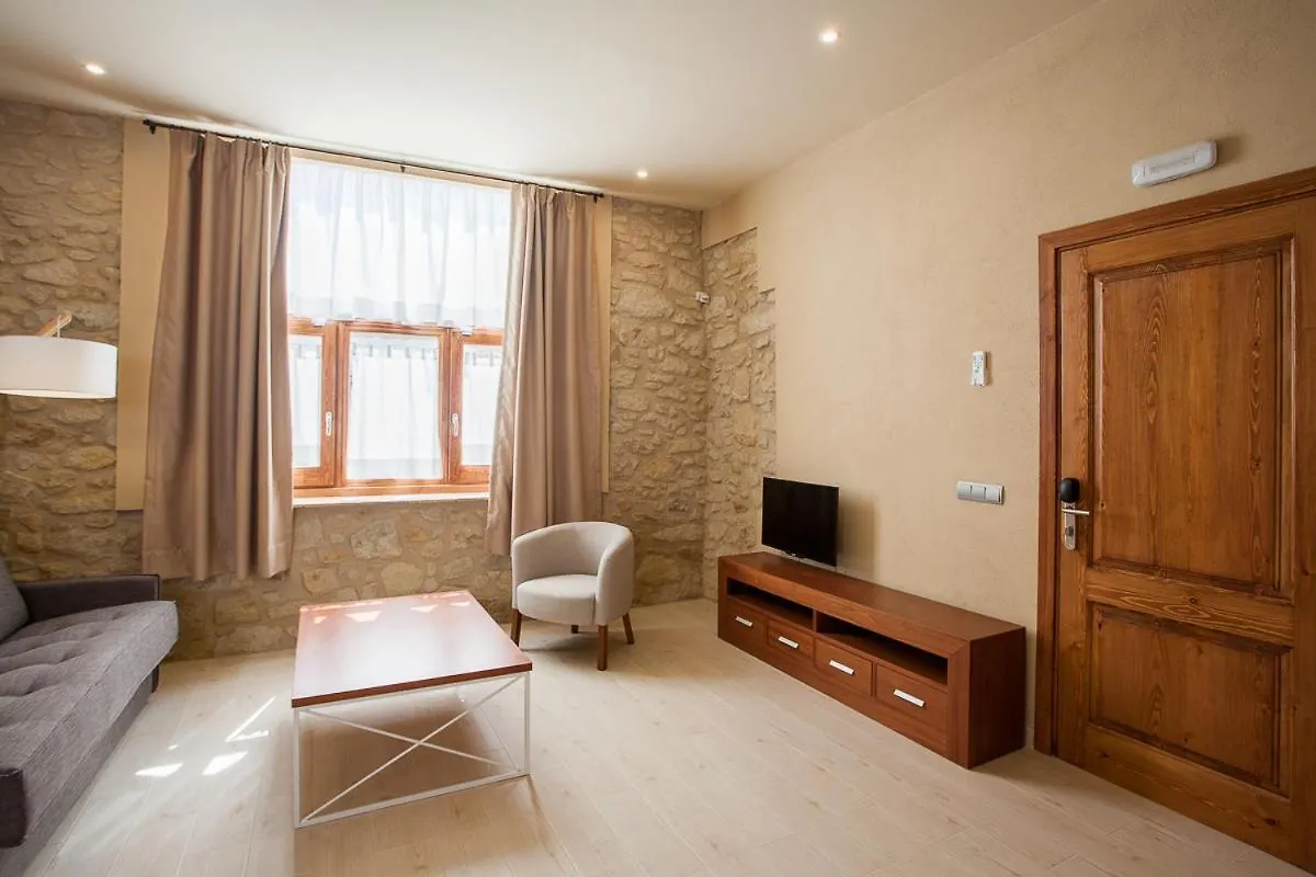 Petit Pals Apartment