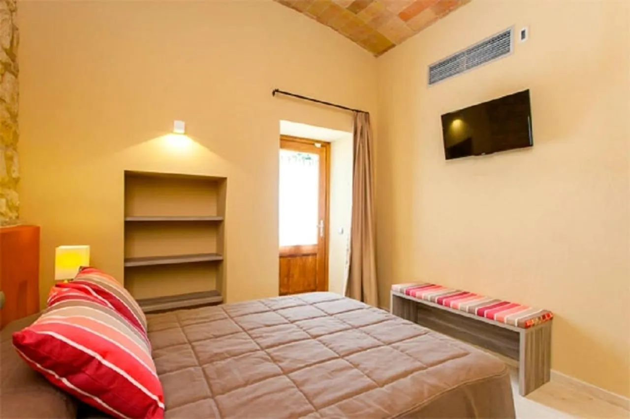 Petit Pals Apartment